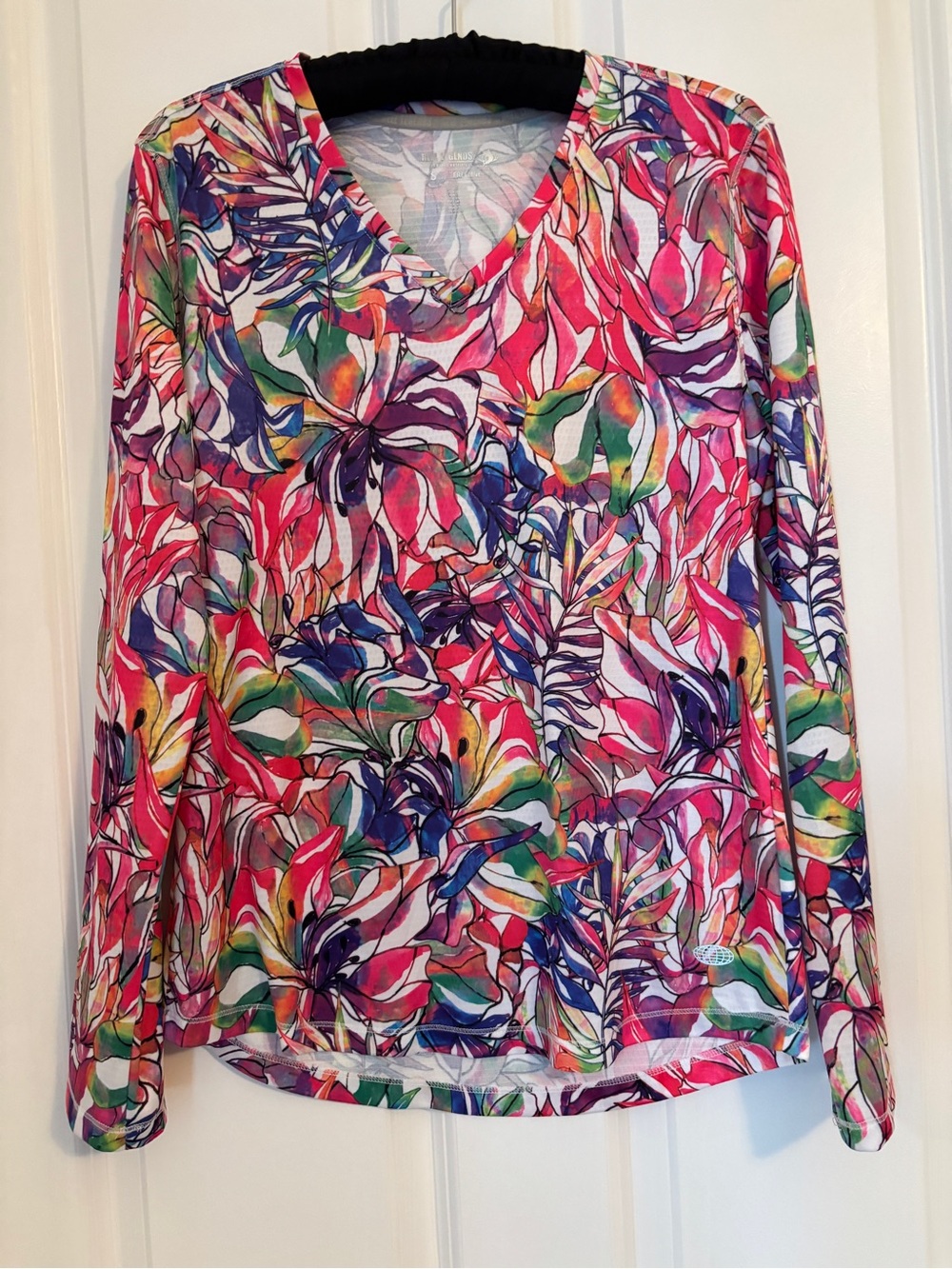 Reel Legends - Women’s Multicolor V-Neck Long Sleeve Floral Top. Size S Freeline